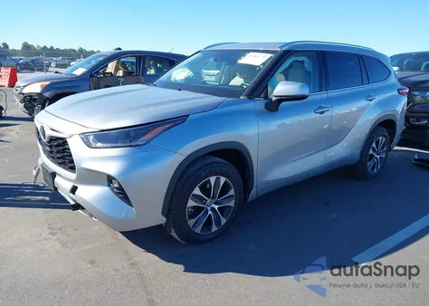 2021 Toyota Highlander Xle из США, поврежденный, VIN 5TDHZRAH8MS039438